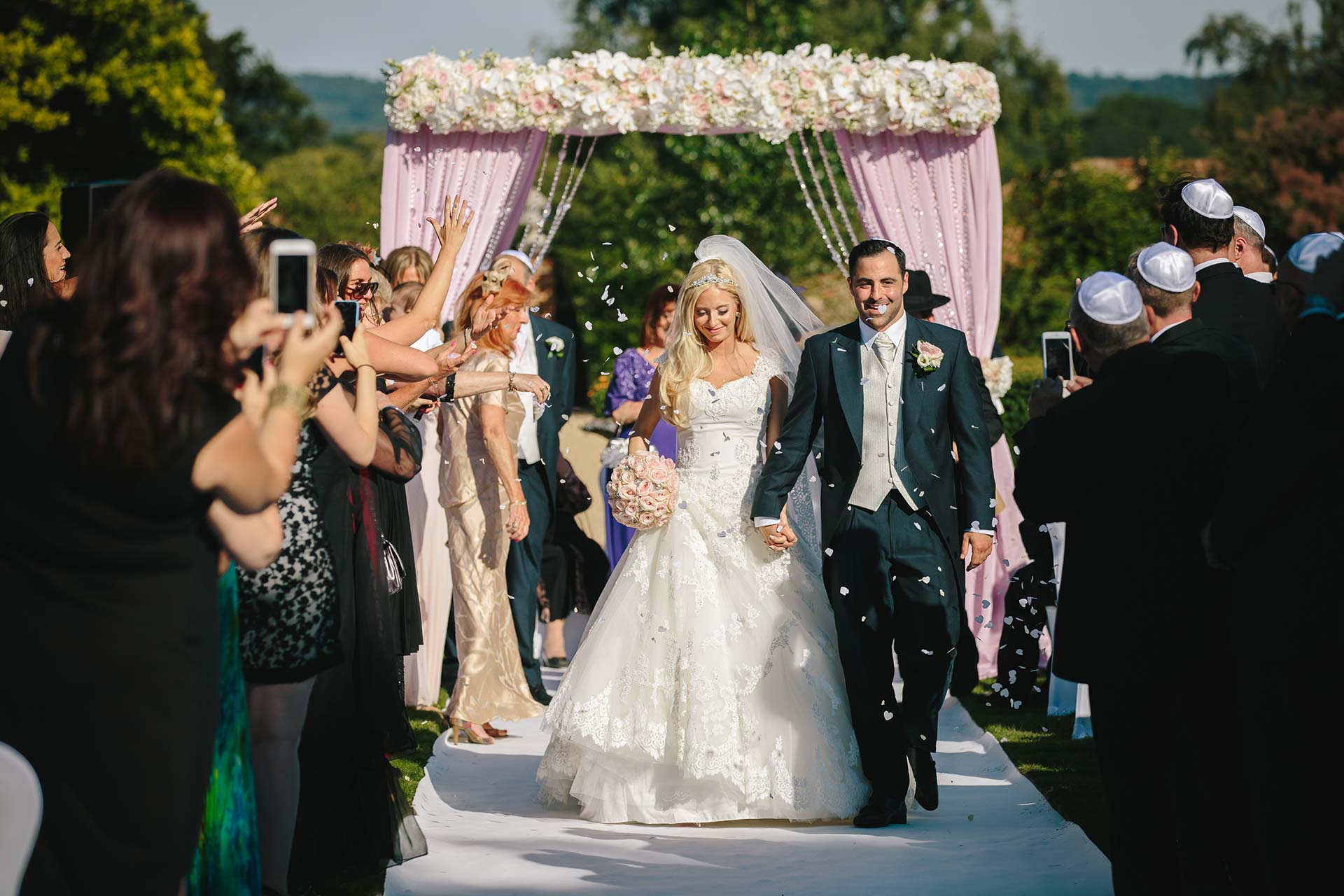 Four Seasons Hampshire wedding photographer, Dogmersfield Park