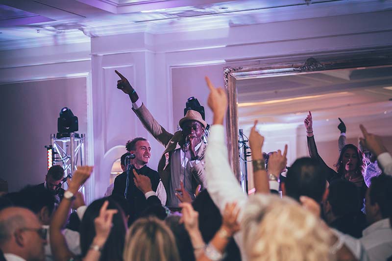 Four Seasons Hampshire wedding photographer, Dogmersfield Park