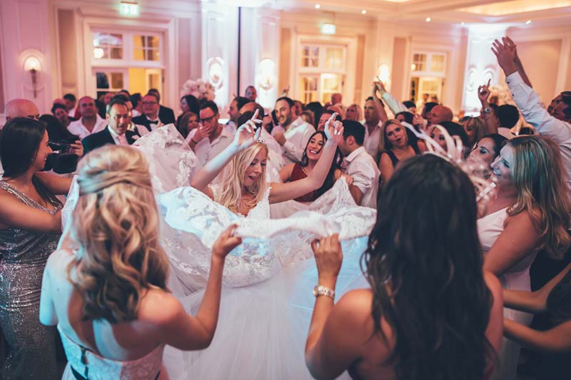 Four Seasons Hampshire wedding photographer, Dogmersfield Park
