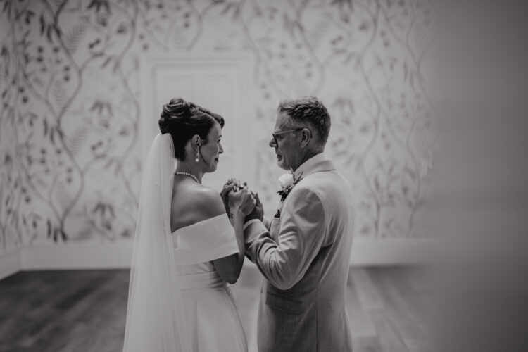 Braxted Park wedding photography, Essex — Rachael & Steve