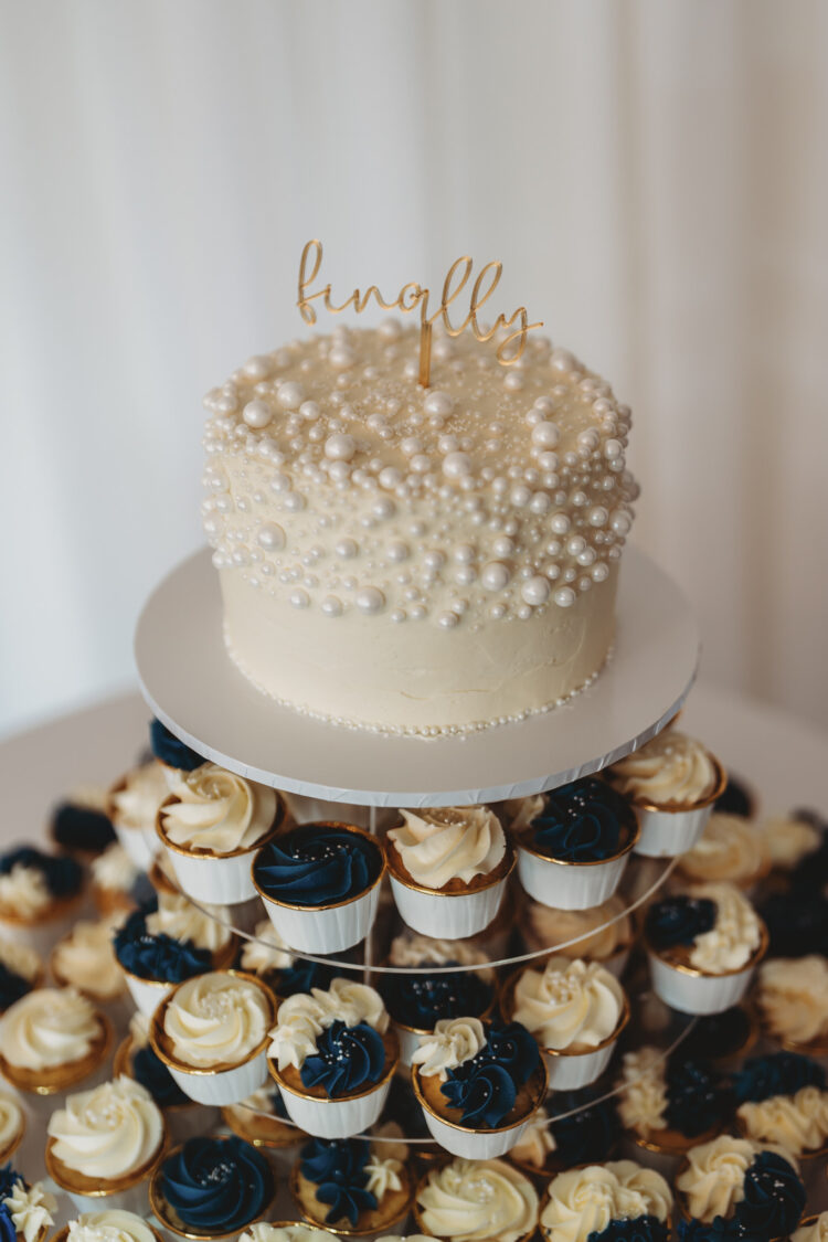 Braxted Park wedding photography, Essex — Rachael & Steve