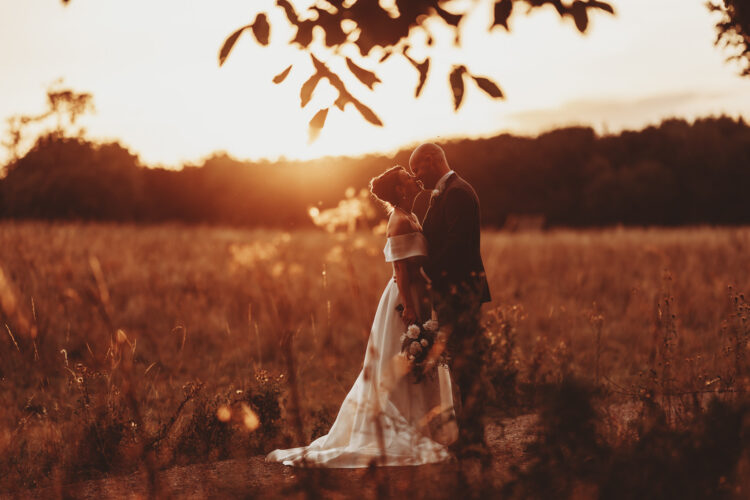 Braxted Park wedding photography, Essex — Rachael & Steve
