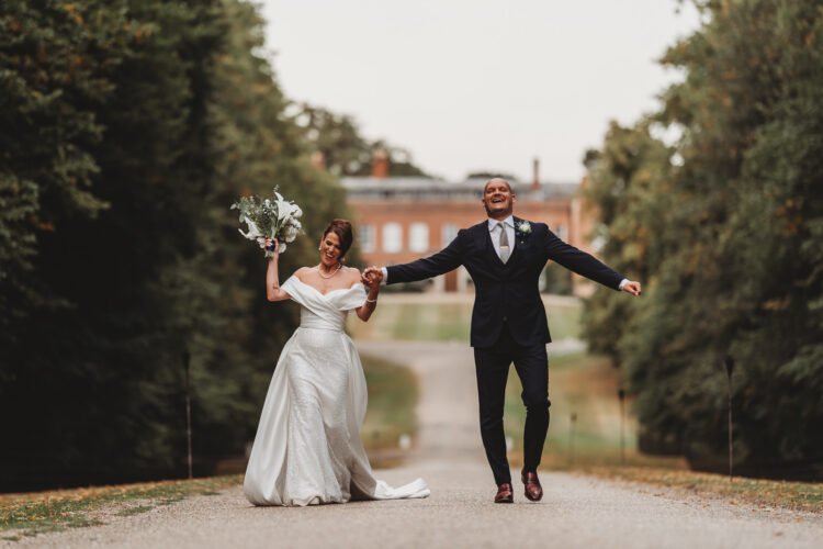 Braxted Park wedding photography, Essex — Rachael & Steve