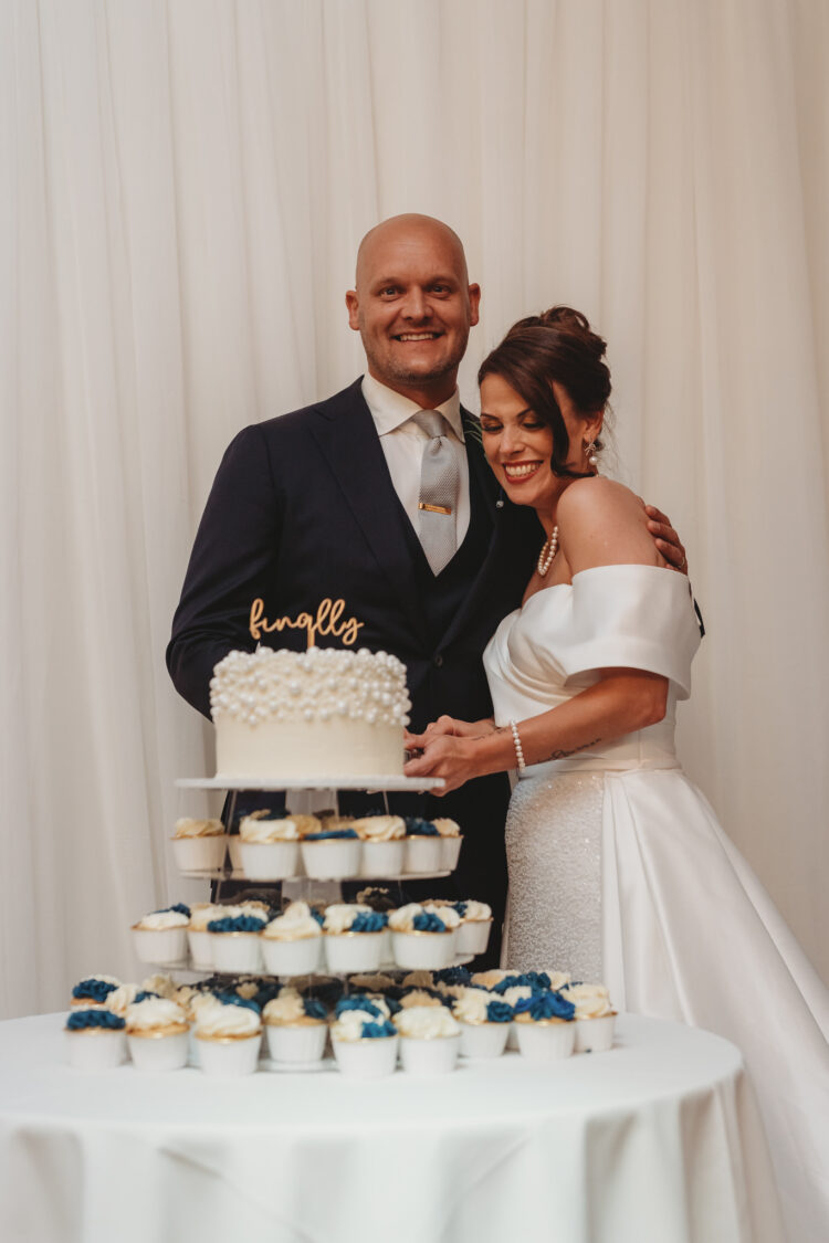 Braxted Park wedding photography, Essex — Rachael & Steve