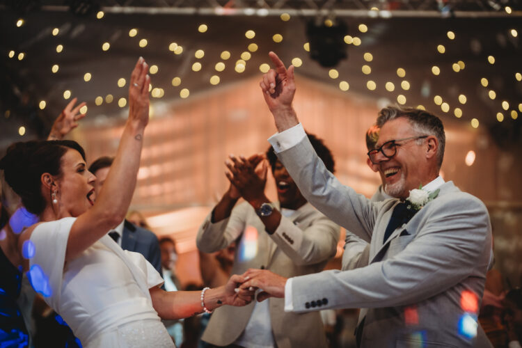 Braxted Park wedding photography, Essex — Rachael & Steve