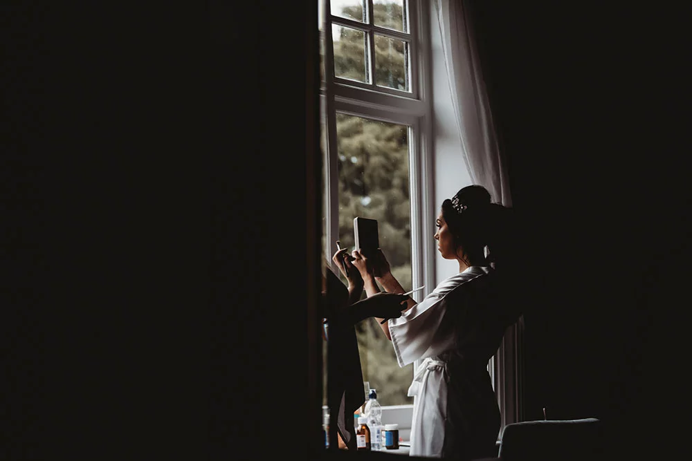 Tips for Brides 7 Bride with a coffee on her wedding morning