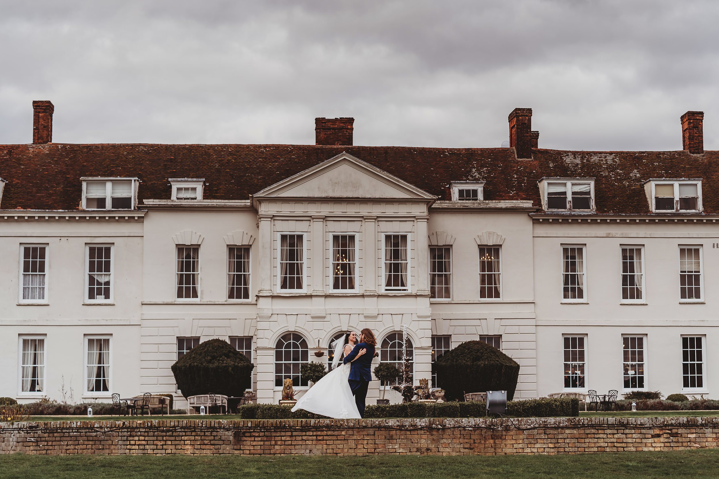 gosfield hall wedding photography