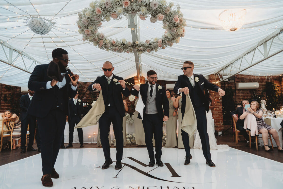 Amy & Michael / Northbrook Park 31