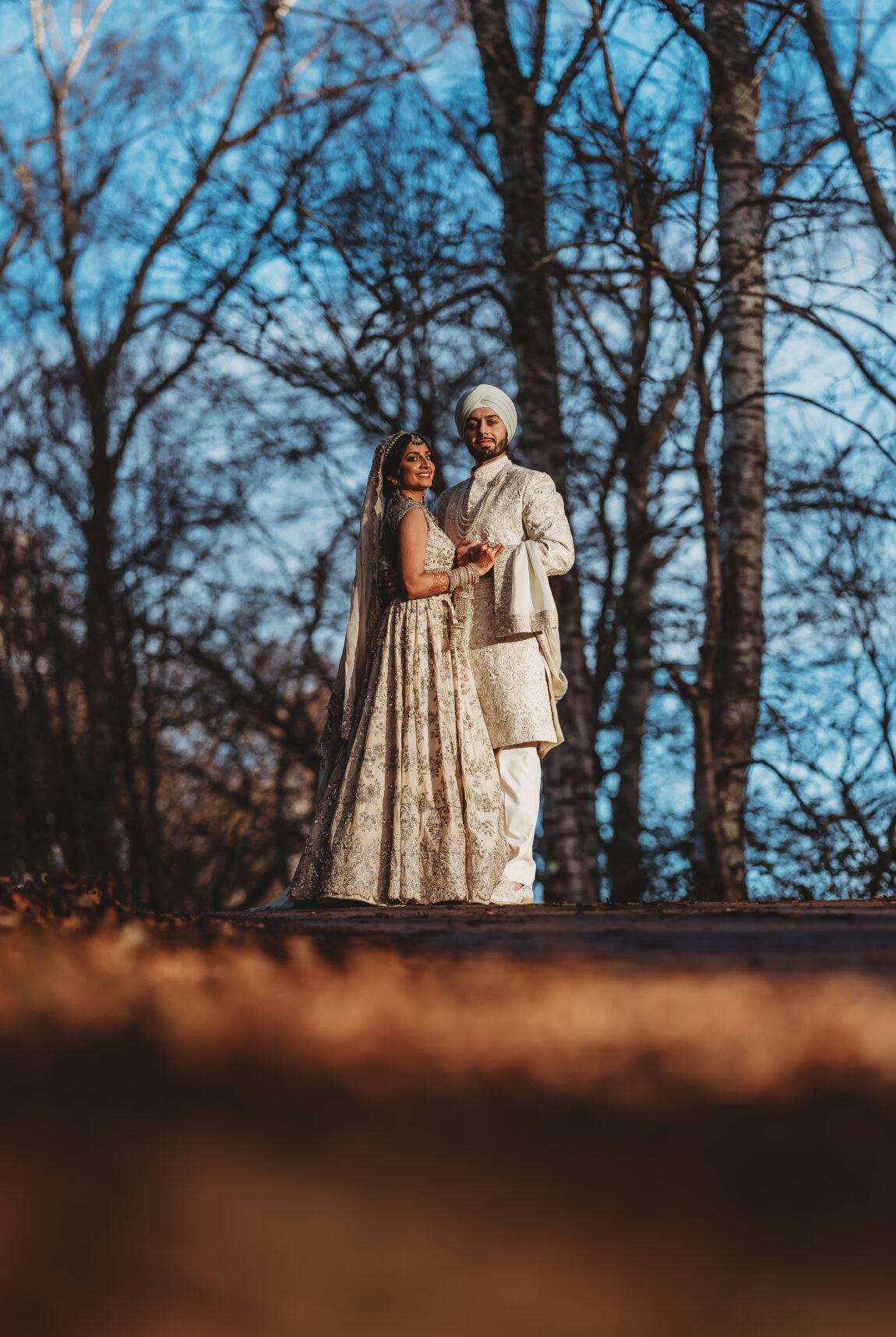 Trishna & Manni / Old Thorns 42 Trishna & Manni / Old Thorns 39