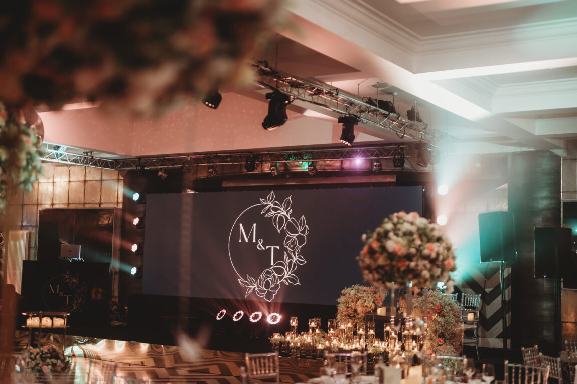 Trishna & Manni / Old Thorns 51 Trishna & Manni / Old Thorns 48