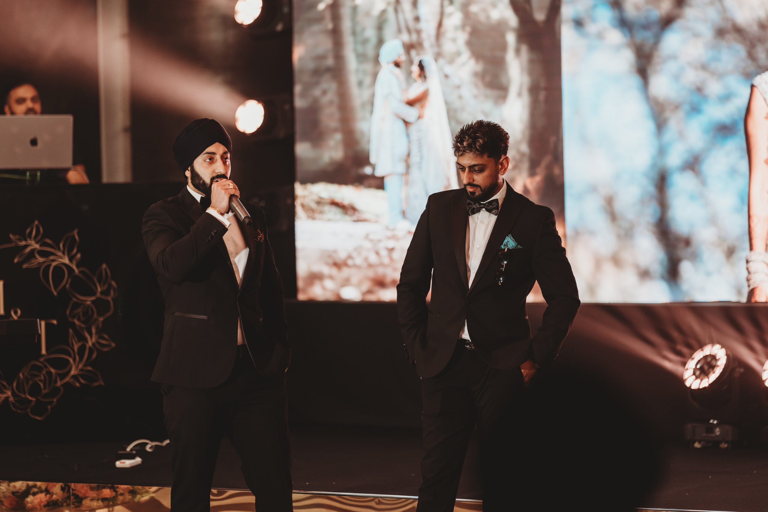 Trishna & Manni / Old Thorns 60 Trishna & Manni / Old Thorns 57