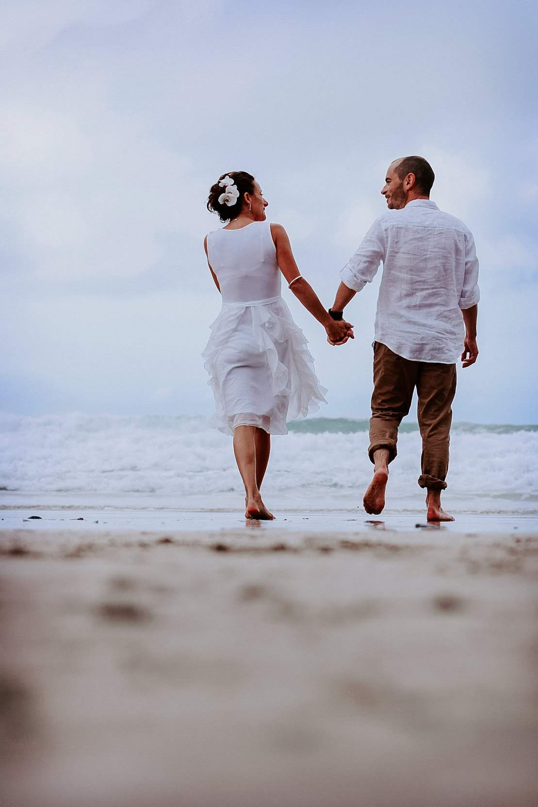 documentary wedding photography — Karen and Mark on the beach in Cornwall