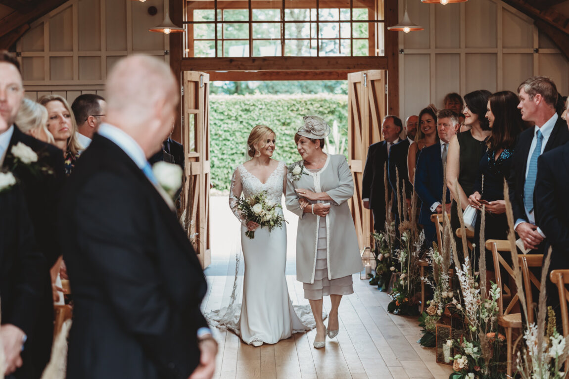 Cotswolds wedding photographer Matt Wing at Hyde House