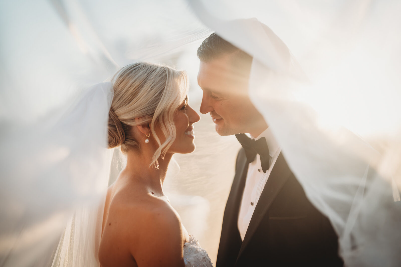 Golden hour couple portraits in the grounds of Botleys Mansion