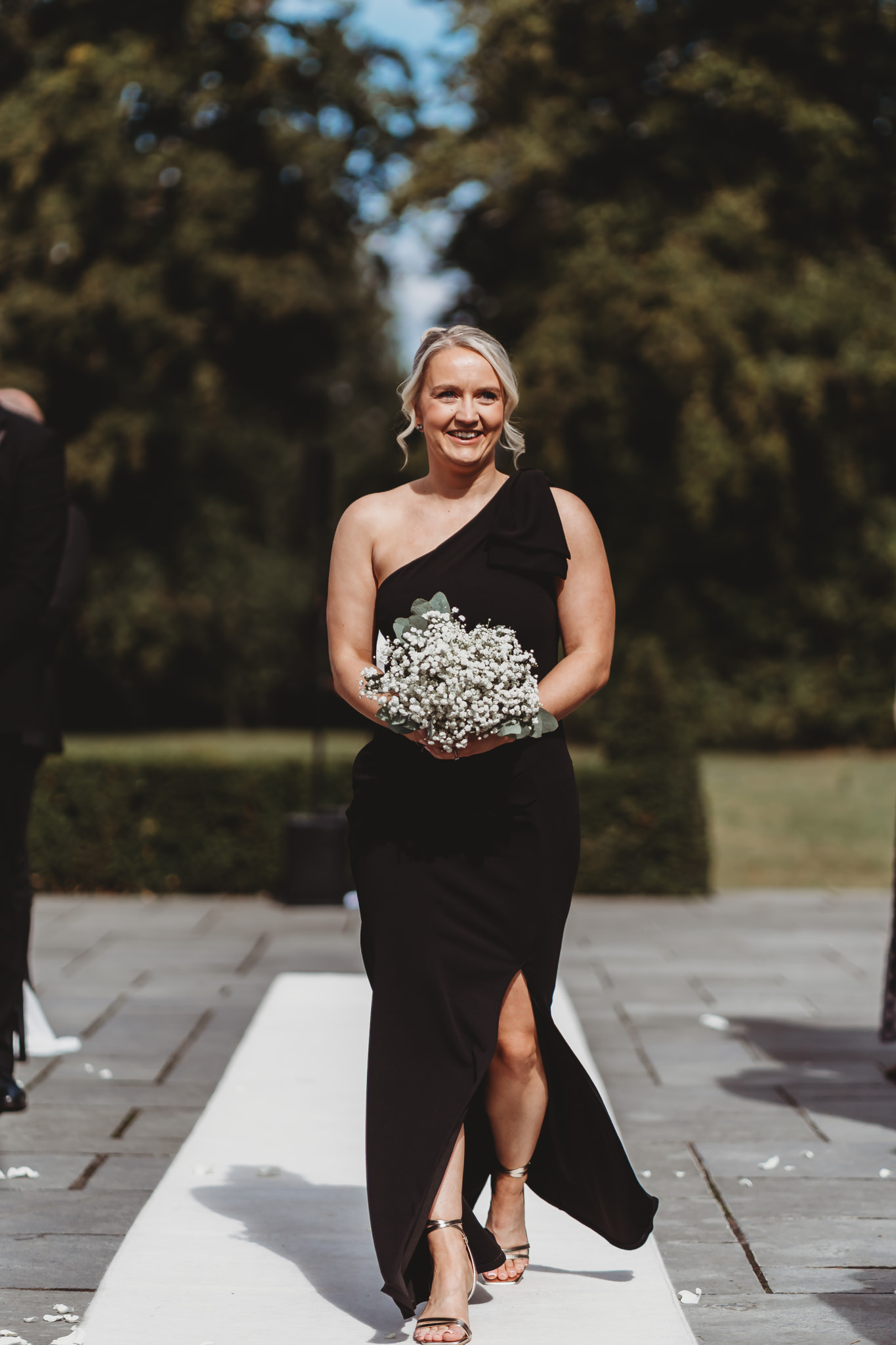 Millie & Ashley / Swynford Manor 54 Guests arriving for a Swynford Manor wedding in Cambridgeshire