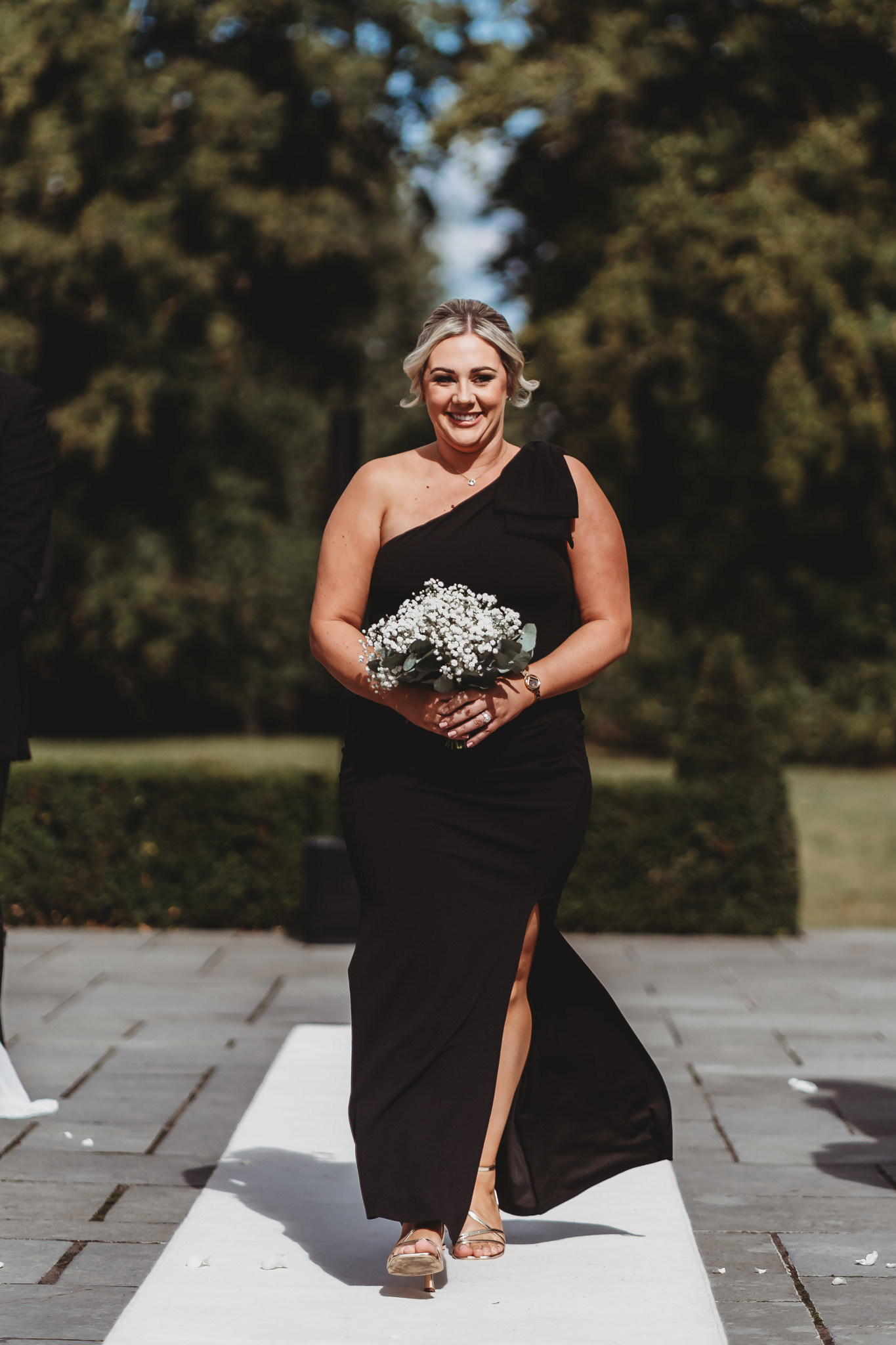 Millie & Ashley / Swynford Manor 55 Guests arriving for a Swynford Manor wedding in Cambridgeshire