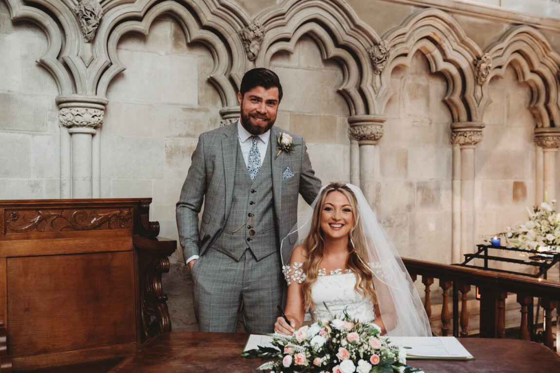 The Farmhouse at Redcoats wedding photographer, Hitchin, Hertfordshire