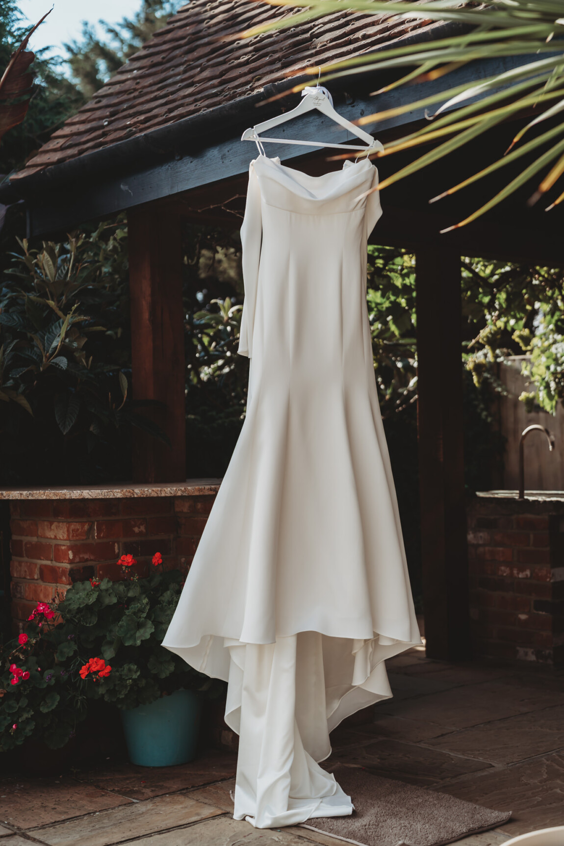 Abi & Sam / High House 2 High House wedding photographer, Essex