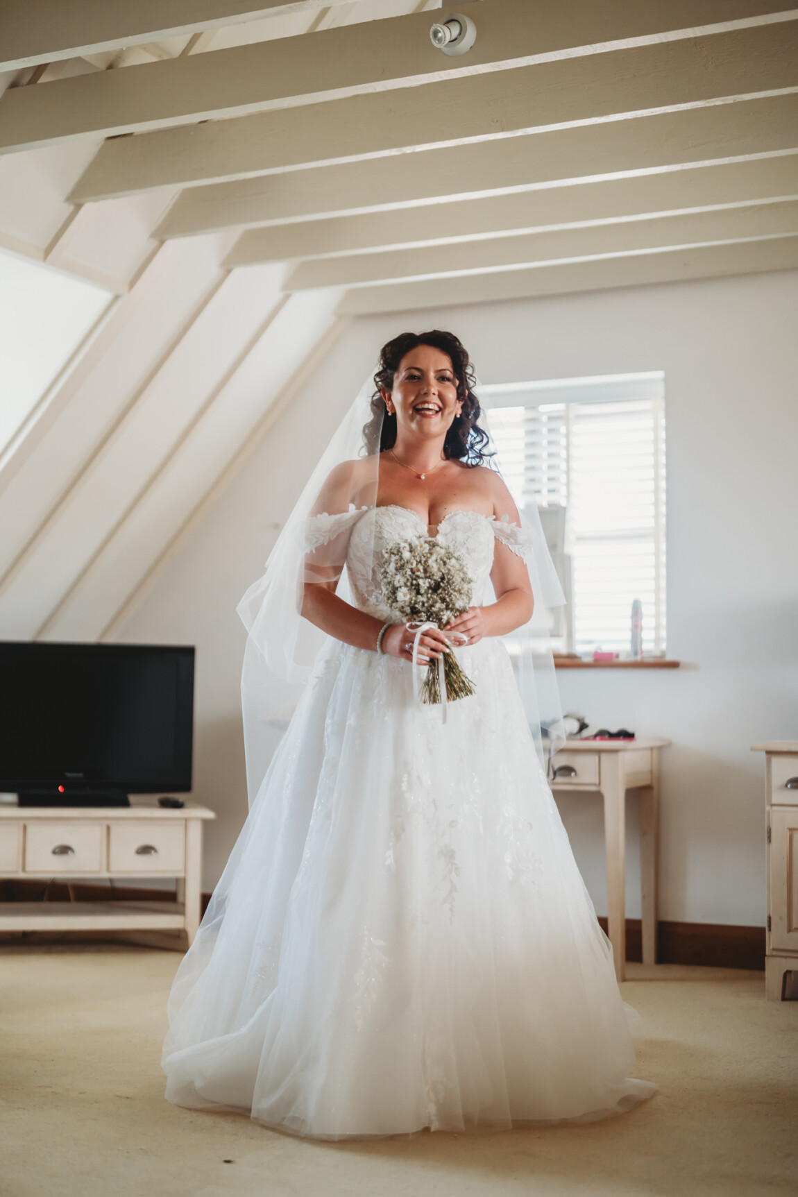 Courtney & Taylor / Coltsfoot Country Retreat 16 Coltsfoot Country Retreat wedding photographer, Hertfordshire