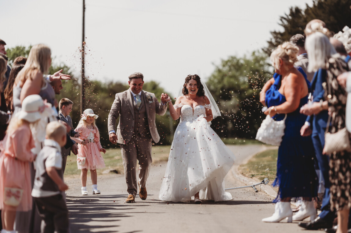 Courtney & Taylor / Coltsfoot Country Retreat 32 Coltsfoot Country Retreat wedding photographer, Hertfordshire
