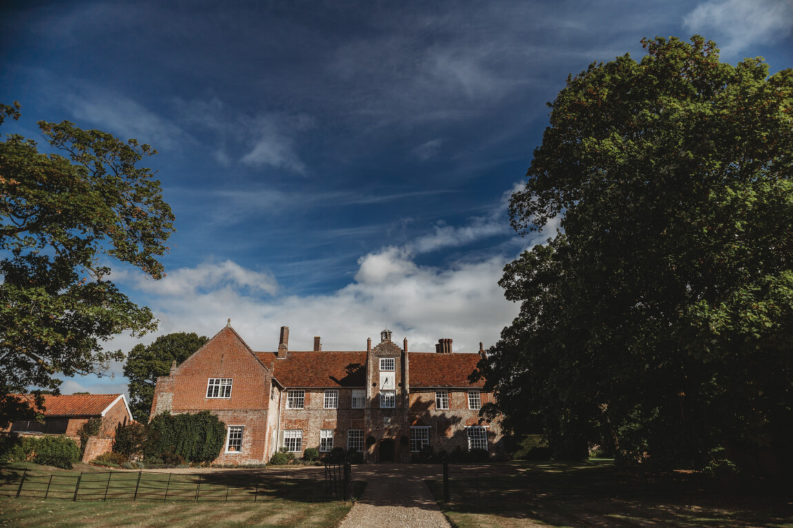 Leanne and Tom wedding at Bruisyard Hall