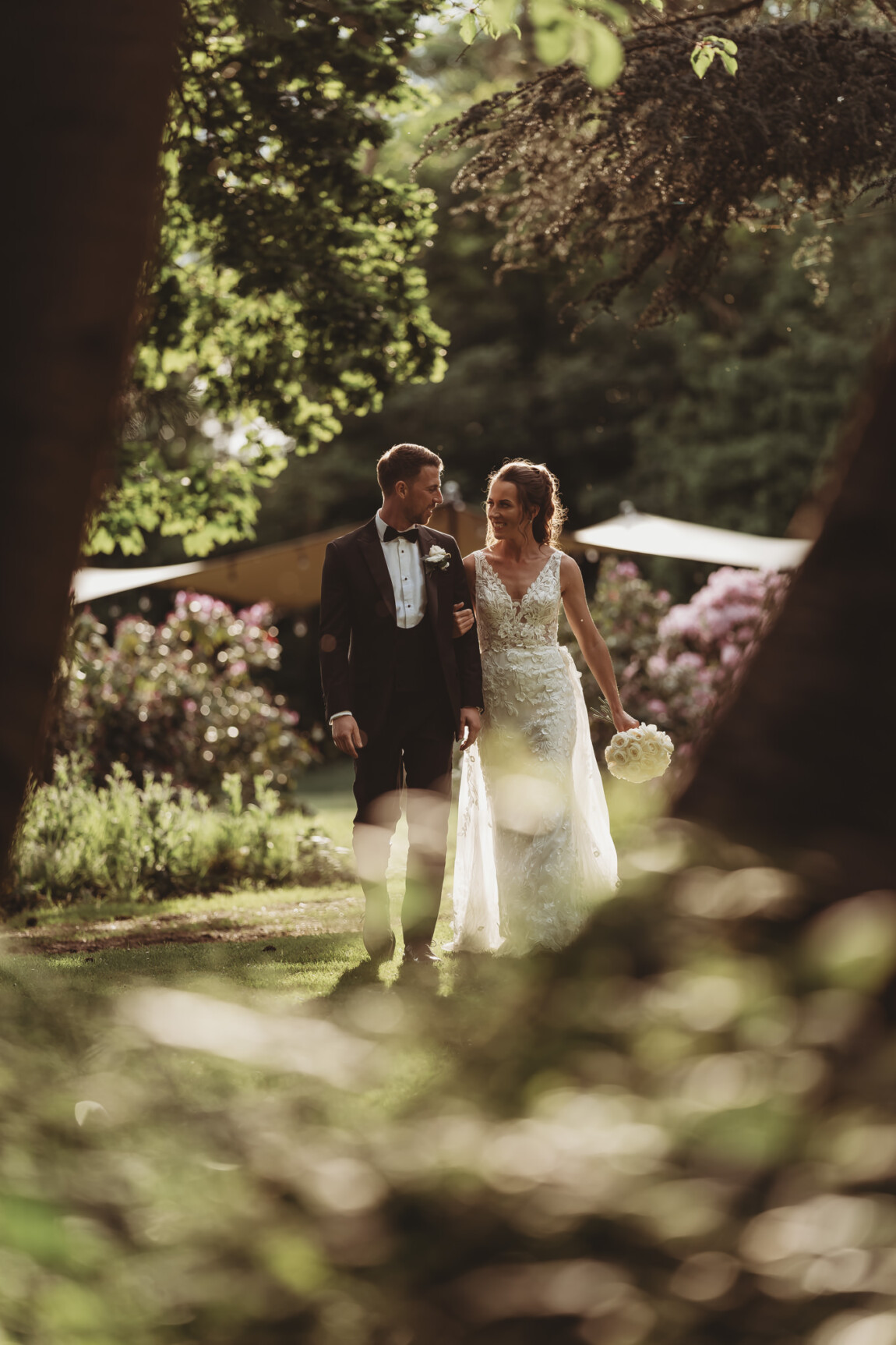 Easthampstead Park wedding photographer, Berkshire
