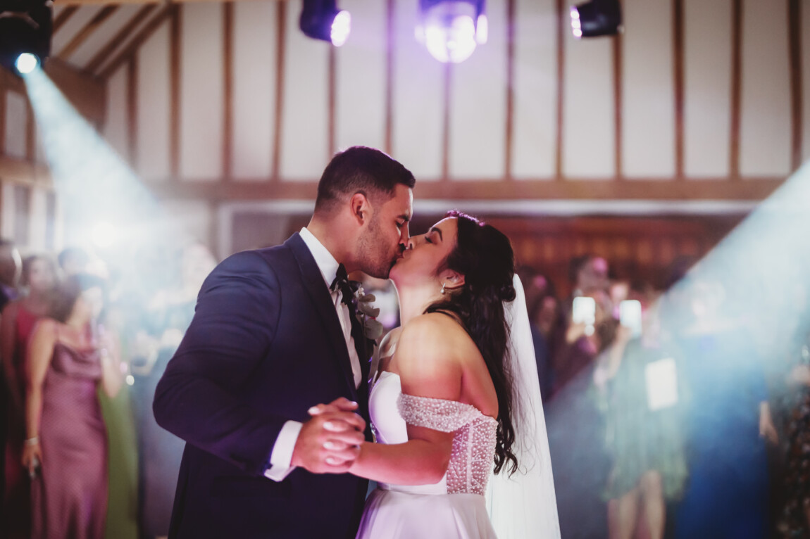 Danielle & George / Vaulty Manor 70 Vaulty Manor wedding photographer, Goldhanger, Essex