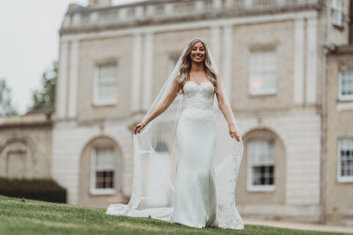 Nicole & Taylor / Hatfield Place 84 Hatfield Place wedding photographer, Essex