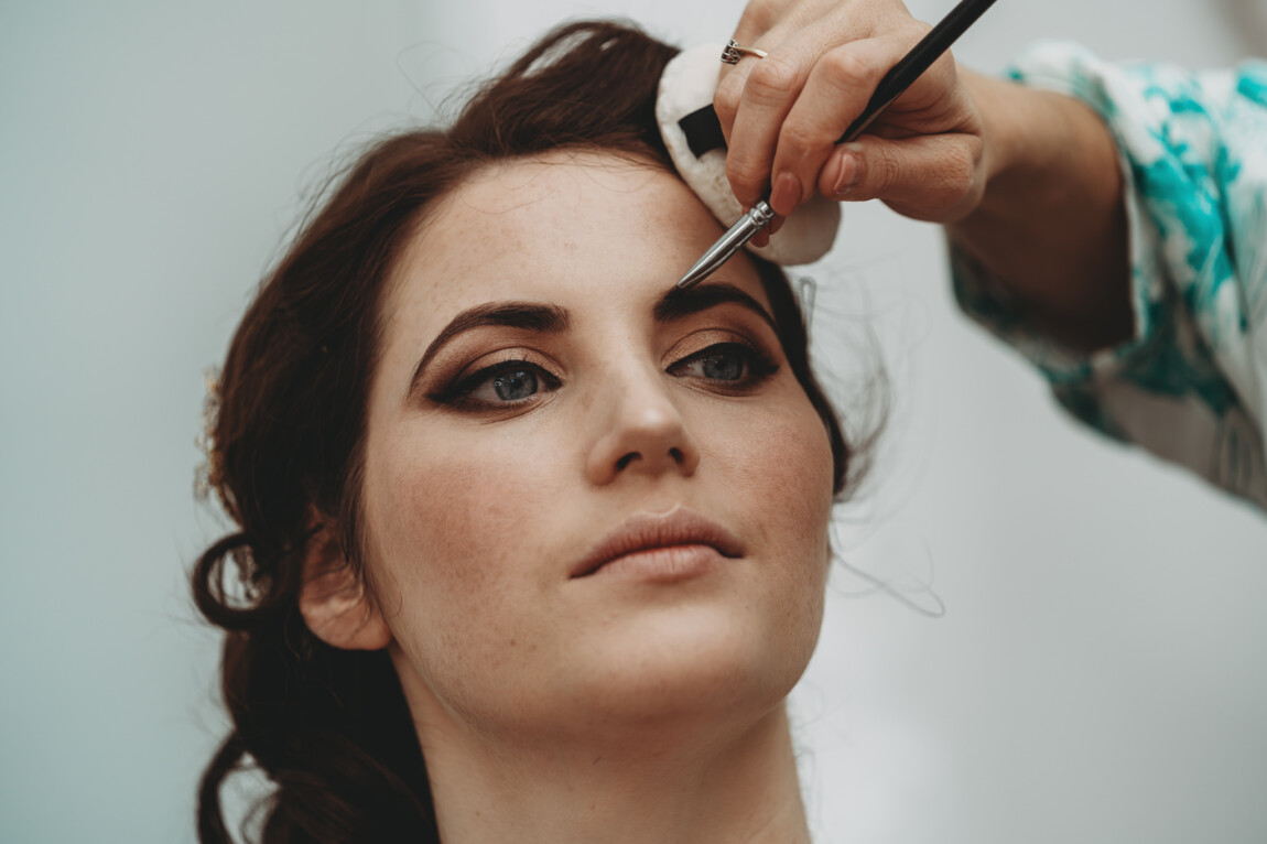 Sasha & Vaughn / Hutton Hall 3 Hutton Hall wedding photographer, Brentwood, Essex