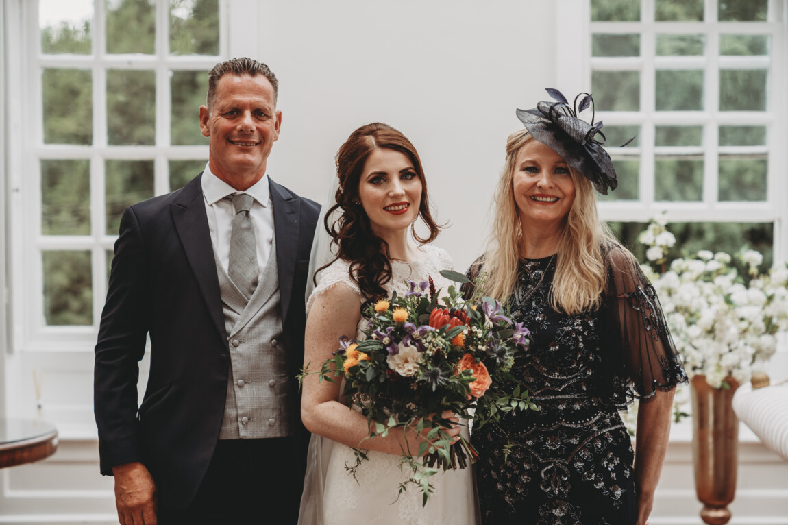 Sasha & Vaughn / Hutton Hall 15 Hutton Hall wedding photographer, Brentwood, Essex
