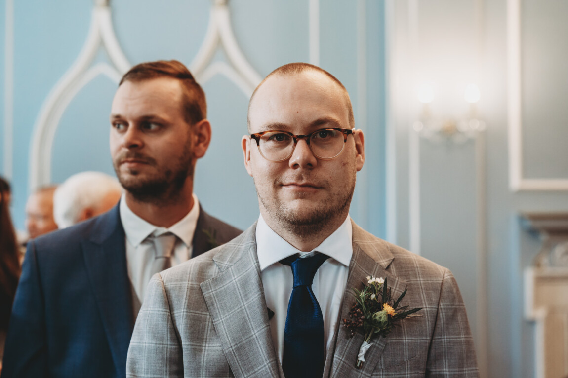 Sasha & Vaughn / Hutton Hall 17 Hutton Hall wedding photographer, Brentwood, Essex