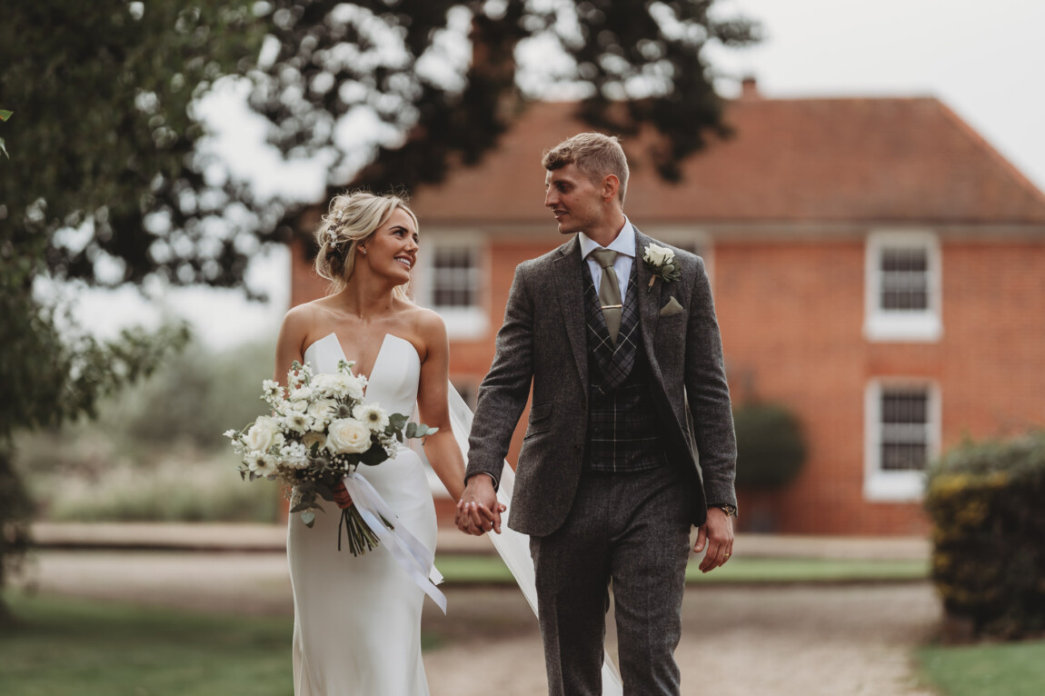 Robyn & George / Villiers Barn 35 Villiers Barn wedding photographer, Essex