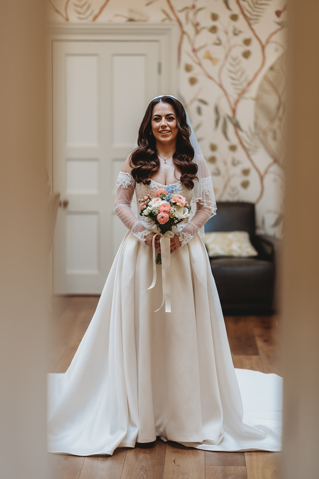 Bridal preparations before a Braxted Park wedding in Essex